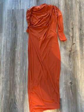 One-Shoulder Burnt Orange Maxi Dress with Long Sleeve